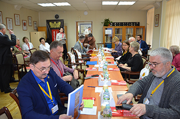 перед началом заседания Круглого стола &laquo;Библиографическое и археографическое источниковедение в библиотеках, архивах и музеях&raquo; в Государственном архиве Тульской области (14 мая 2019 г., Тула)